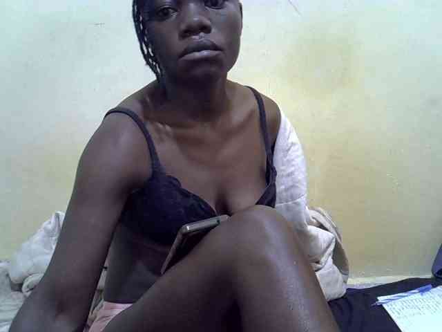 Pretty-doll webcam