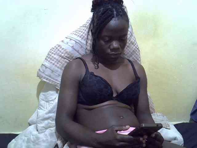 Pretty-doll webcam