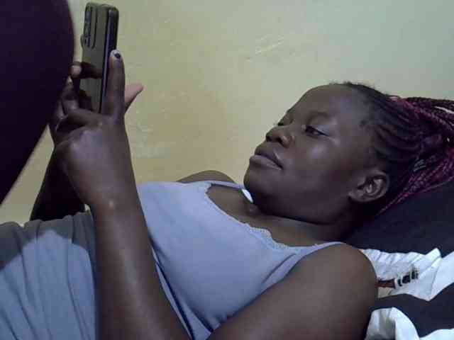Pretty-doll webcam