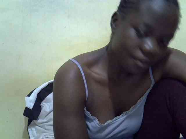 Pretty-doll webcam