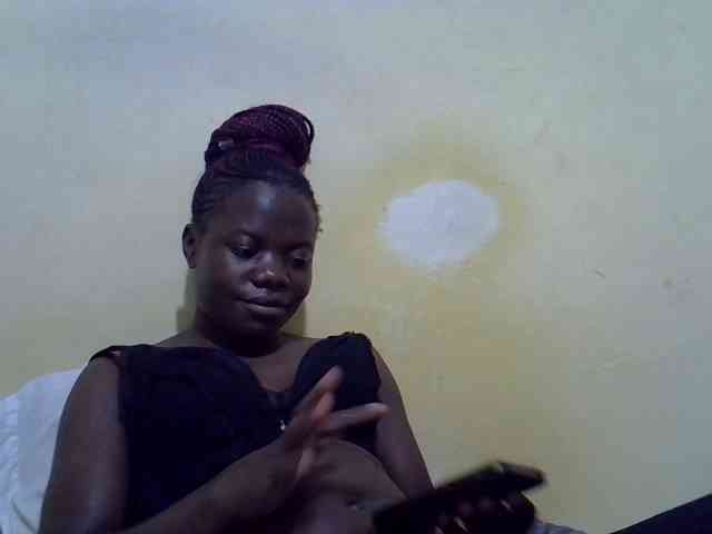 Pretty-doll webcam