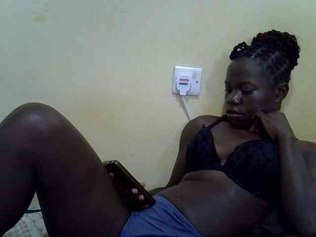 Pretty-doll webcam