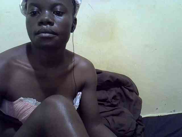 Pretty-doll webcam
