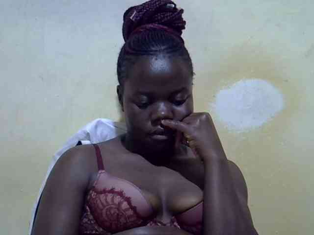 Pretty-doll webcam