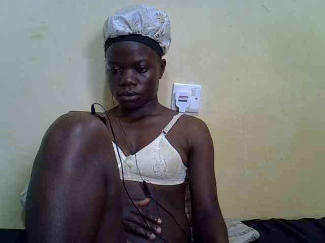 Pretty-doll webcam