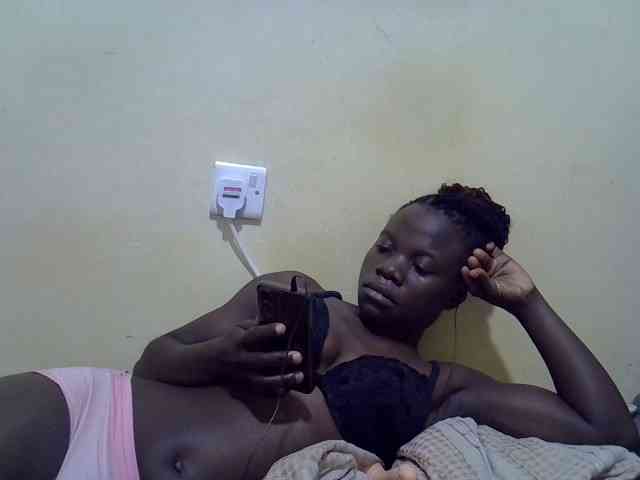 Pretty-doll webcam
