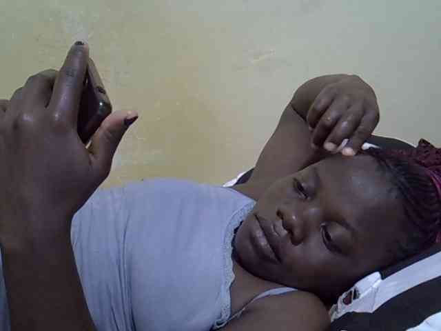 Pretty-doll webcam