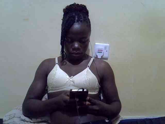 Pretty-doll webcam