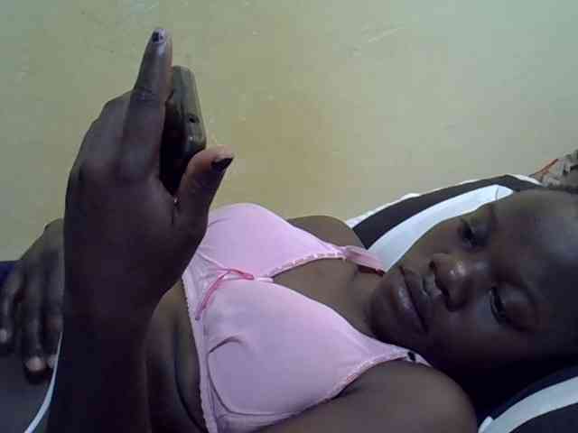 Pretty-doll webcam