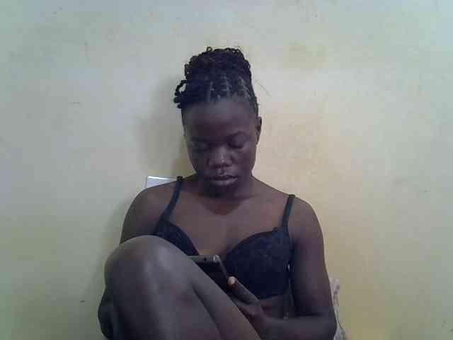 Pretty-doll webcam