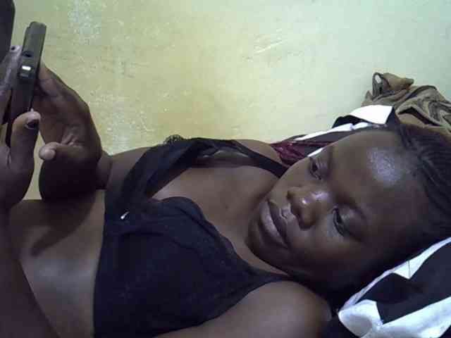 Pretty-doll webcam