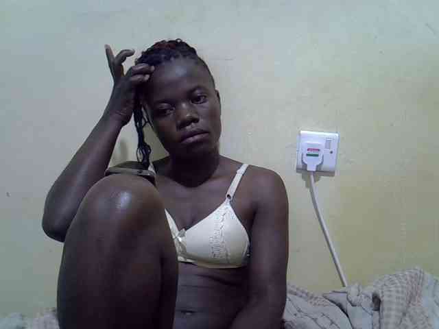 Pretty-doll webcam