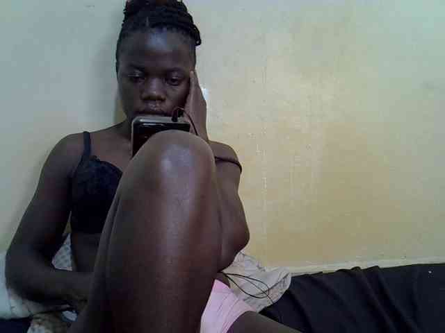 Pretty-doll webcam