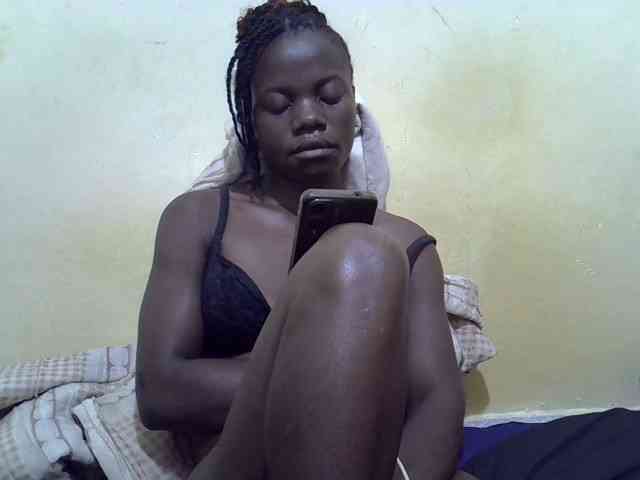 Pretty-doll webcam