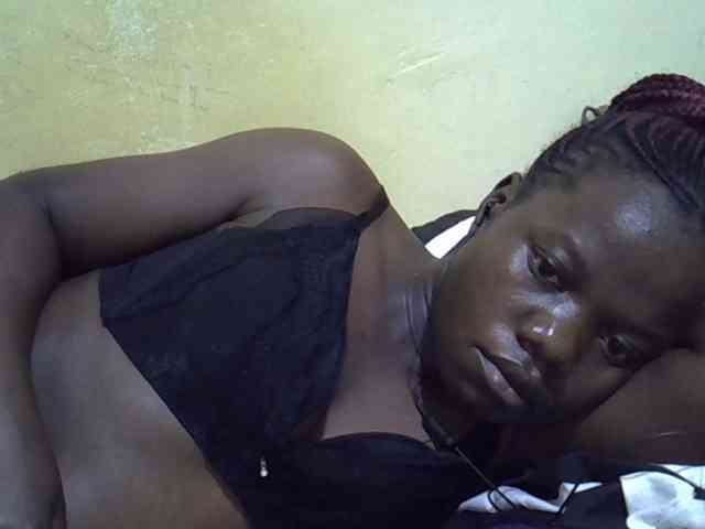 Pretty-doll webcam