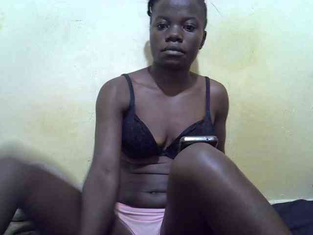 Pretty-doll webcam