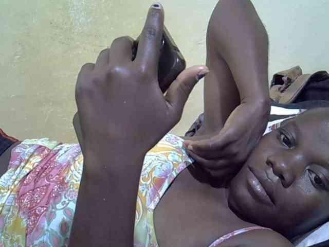Pretty-doll webcam