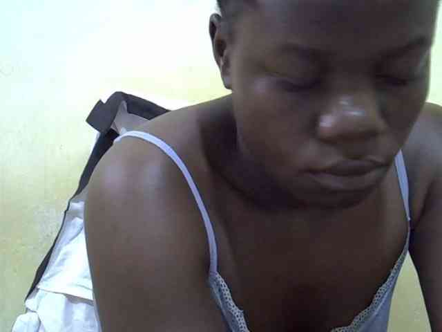 Pretty-doll webcam