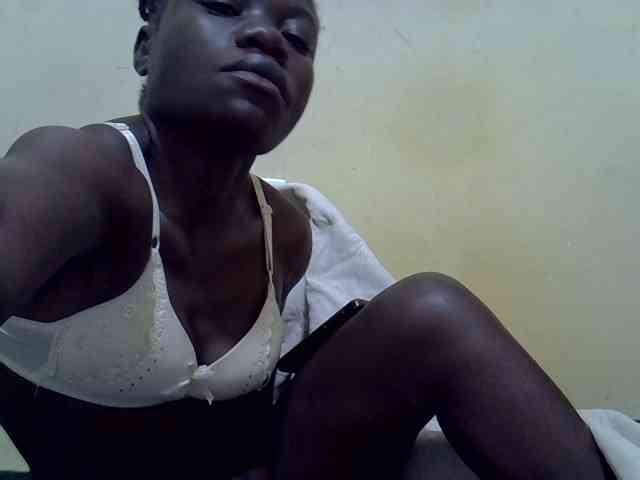 Pretty-doll webcam