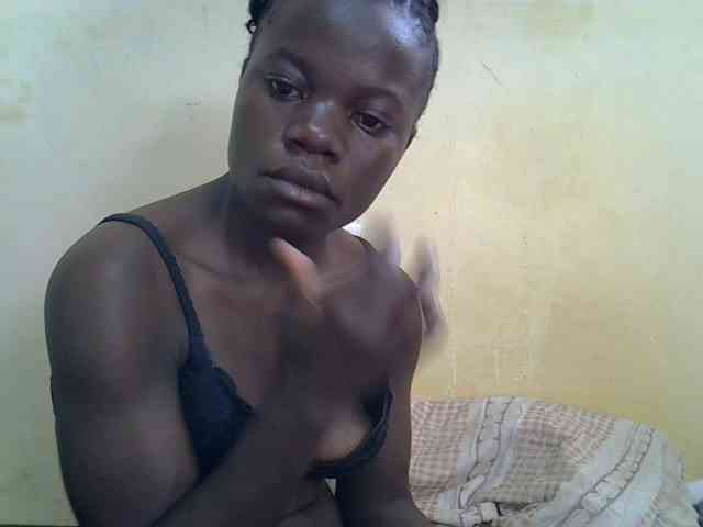 Pretty-doll webcam