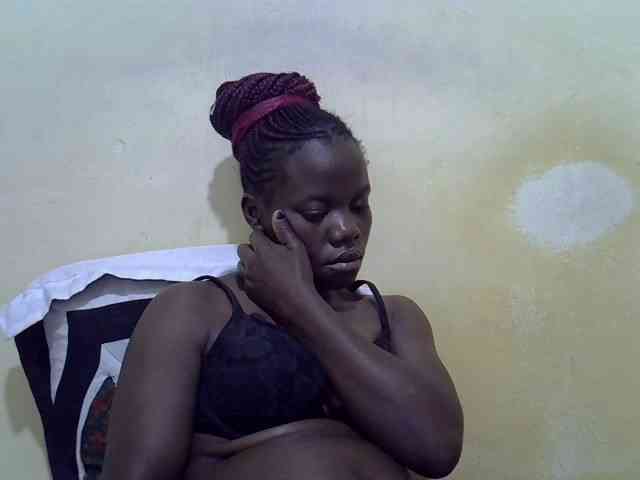 Pretty-doll webcam