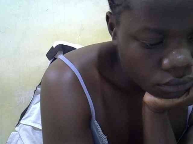 Pretty-doll webcam