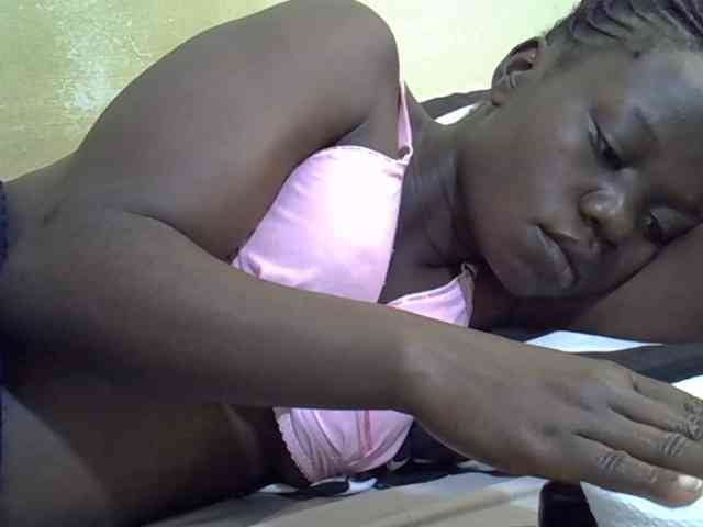 Pretty-doll webcam