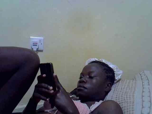 Pretty-doll webcam