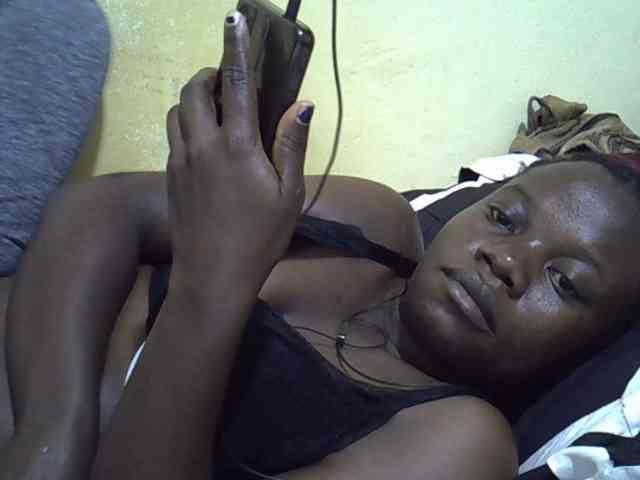 Pretty-doll webcam