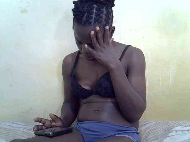 Pretty-doll webcam