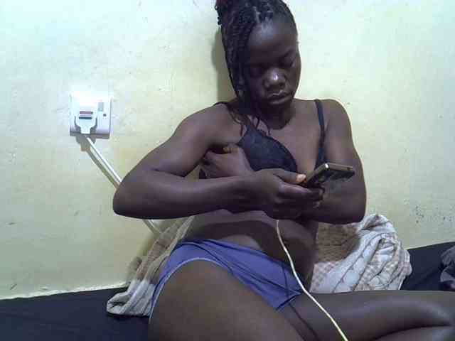 Pretty-doll webcam