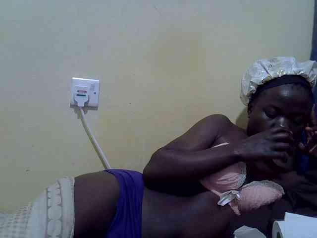 Pretty-doll webcam