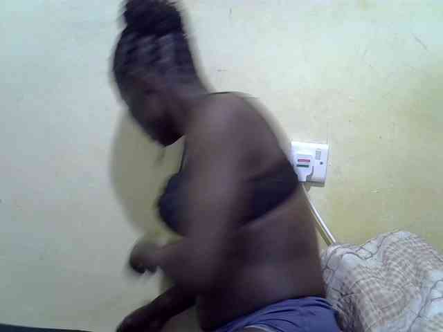 Pretty-doll webcam