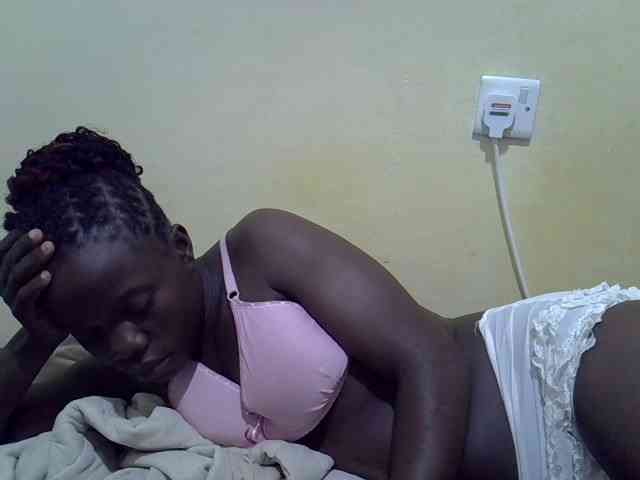 Pretty-doll webcam