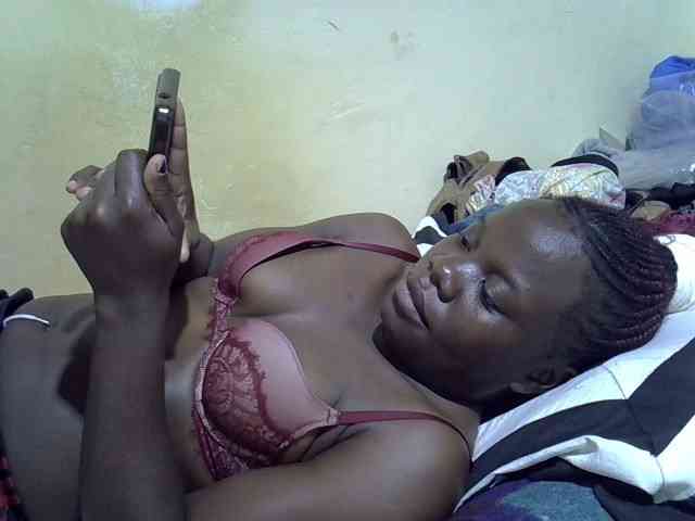 Pretty-doll webcam