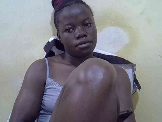 Pretty-doll webcam