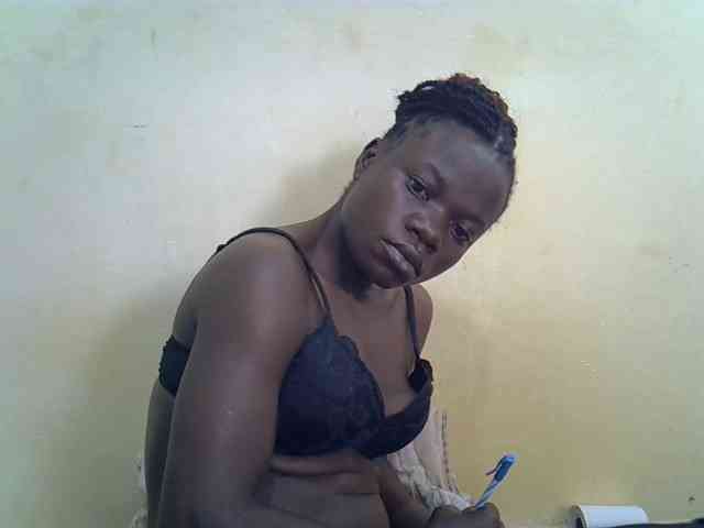 Pretty-doll webcam