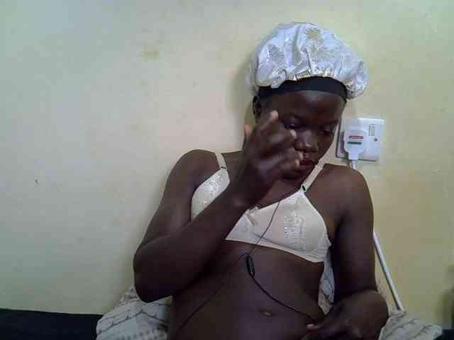 Pretty-doll webcam