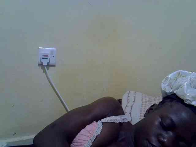 Pretty-doll webcam