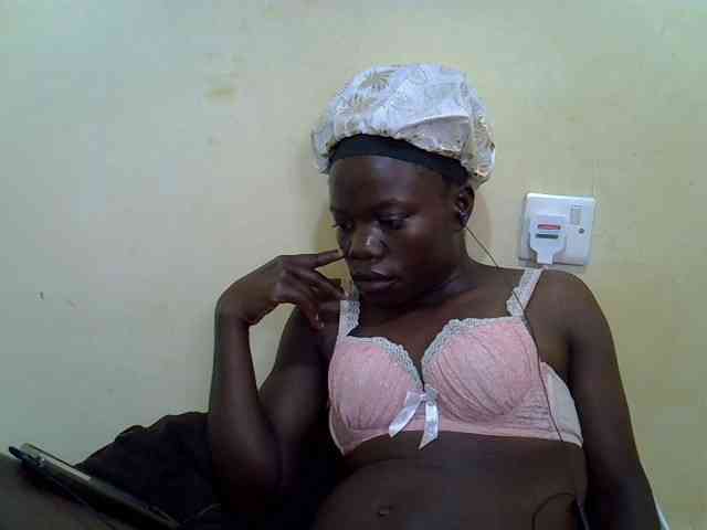 Pretty-doll webcam