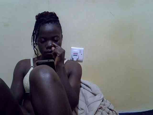 Pretty-doll webcam