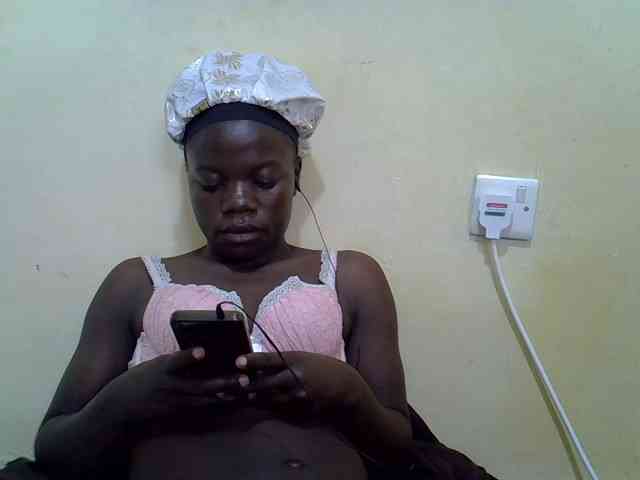 Pretty-doll webcam