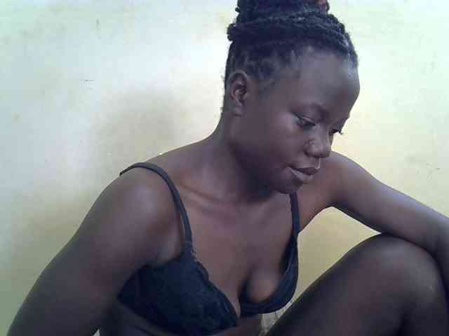 Pretty-doll webcam