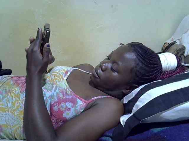 Pretty-doll webcam