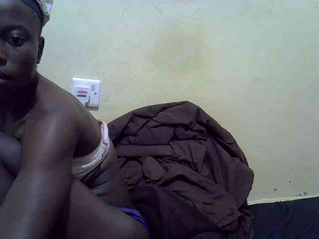 Pretty-doll webcam