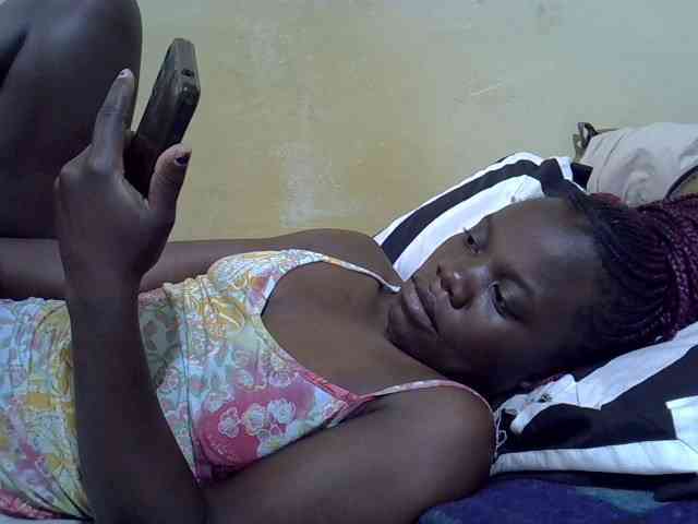 Pretty-doll webcam