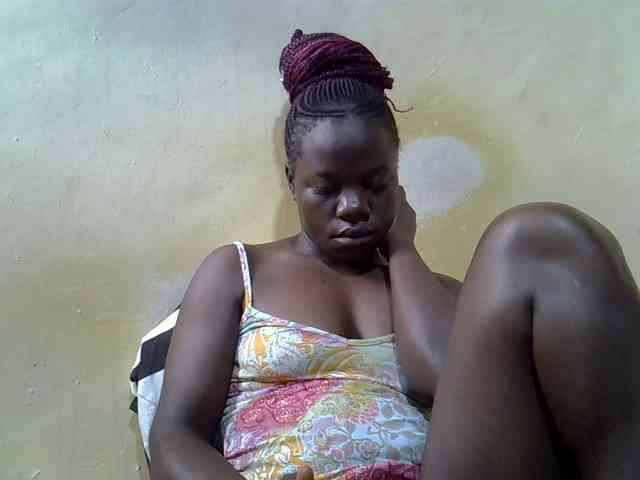 Pretty-doll webcam