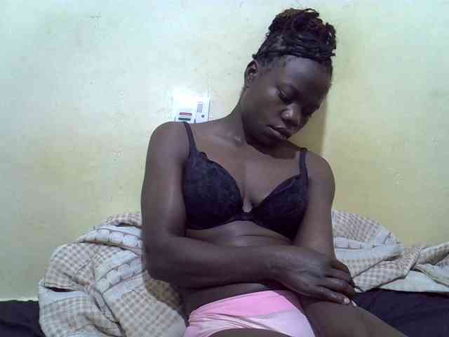 Pretty-doll webcam