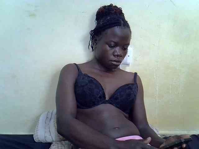 Pretty-doll webcam