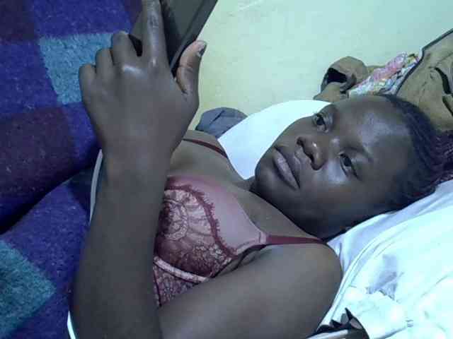 Pretty-doll webcam